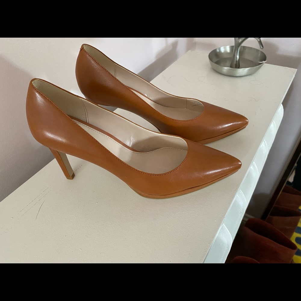 NWOT Cole Haan pumps